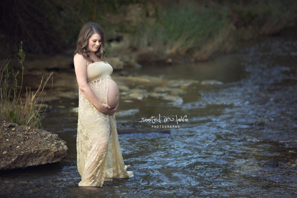 Fort Worth maternity photographer